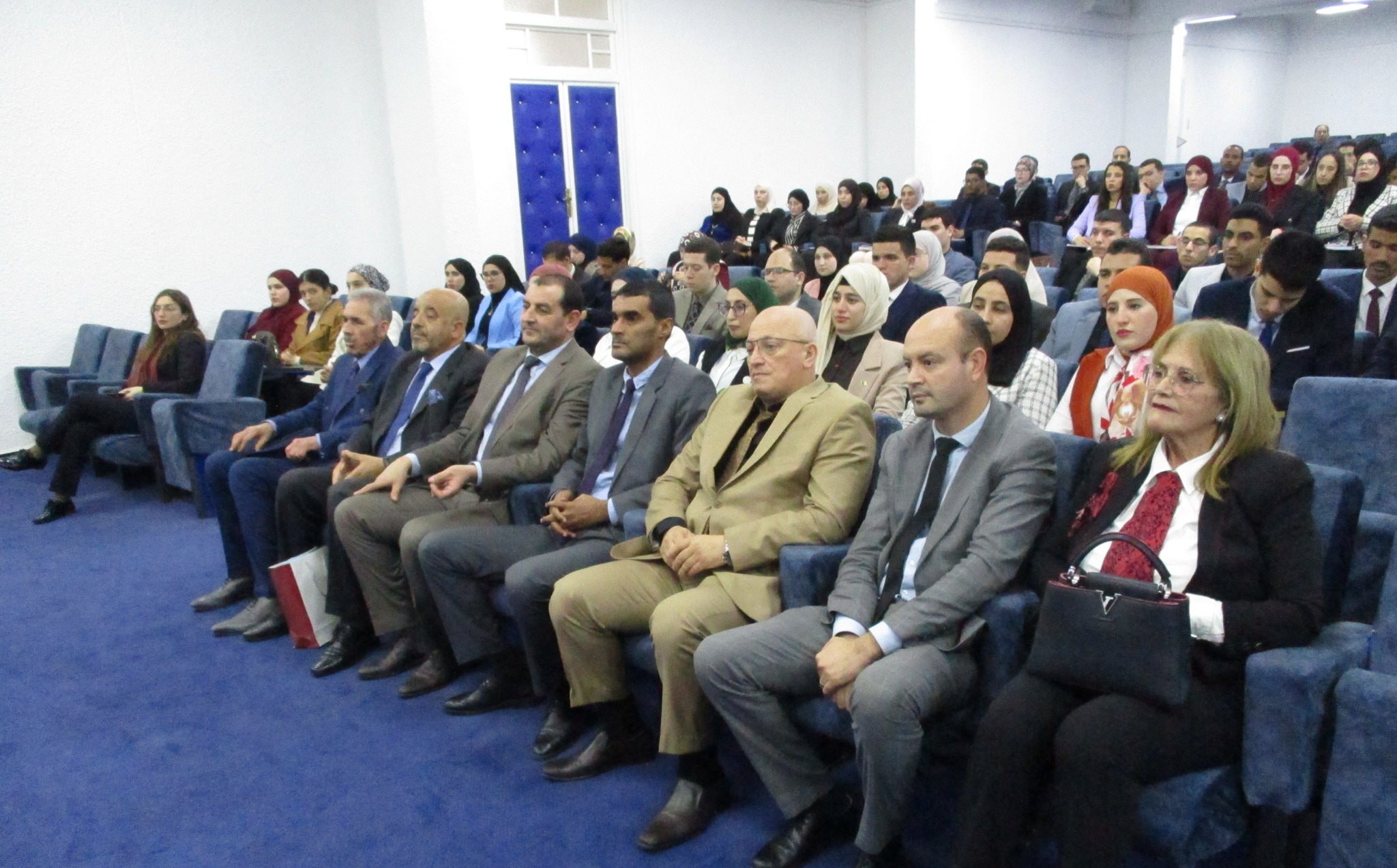 استضافت "السيد مشراوي محمد"، خبير في المحروقات واطار سابق في شركة سوناطراك،