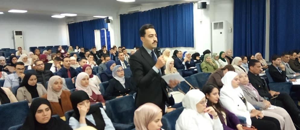 استضافة عبد القادر بن دعماش لإلقاء محاضرة حول المجموعة الفنية لجبهة التحرير الوطني