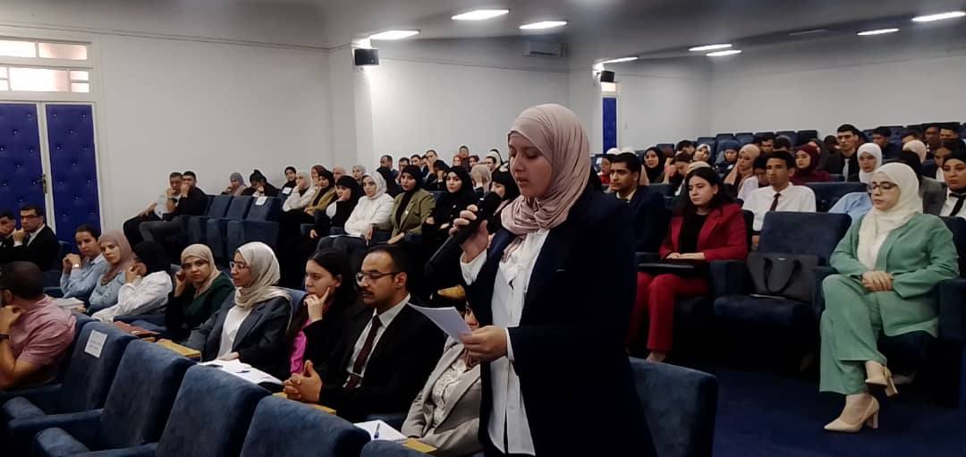 استضافة البروفيسور أمير لبديوي لالقاء محاضرة بعنوان الجزائر وتحديات النهوض الإقتصادي الإستراتيجيات، الإصلاحات و المؤسسات