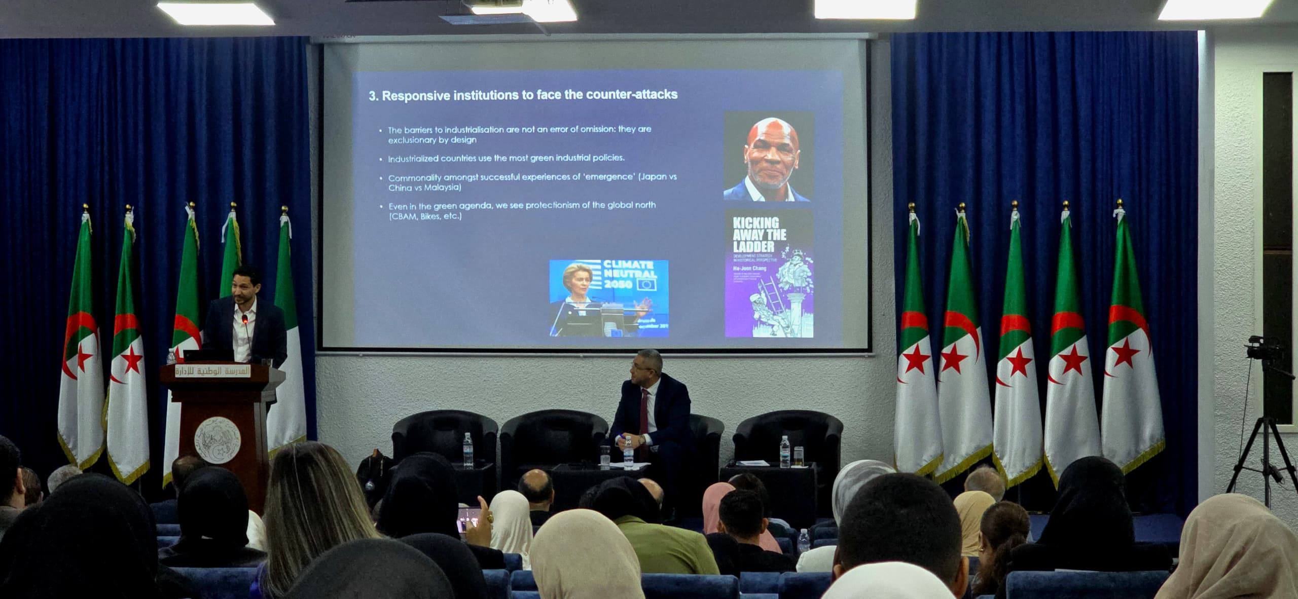 استضافة البروفيسور أمير لبديوي لالقاء محاضرة بعنوان الجزائر وتحديات النهوض الإقتصادي الإستراتيجيات، الإصلاحات و المؤسسات