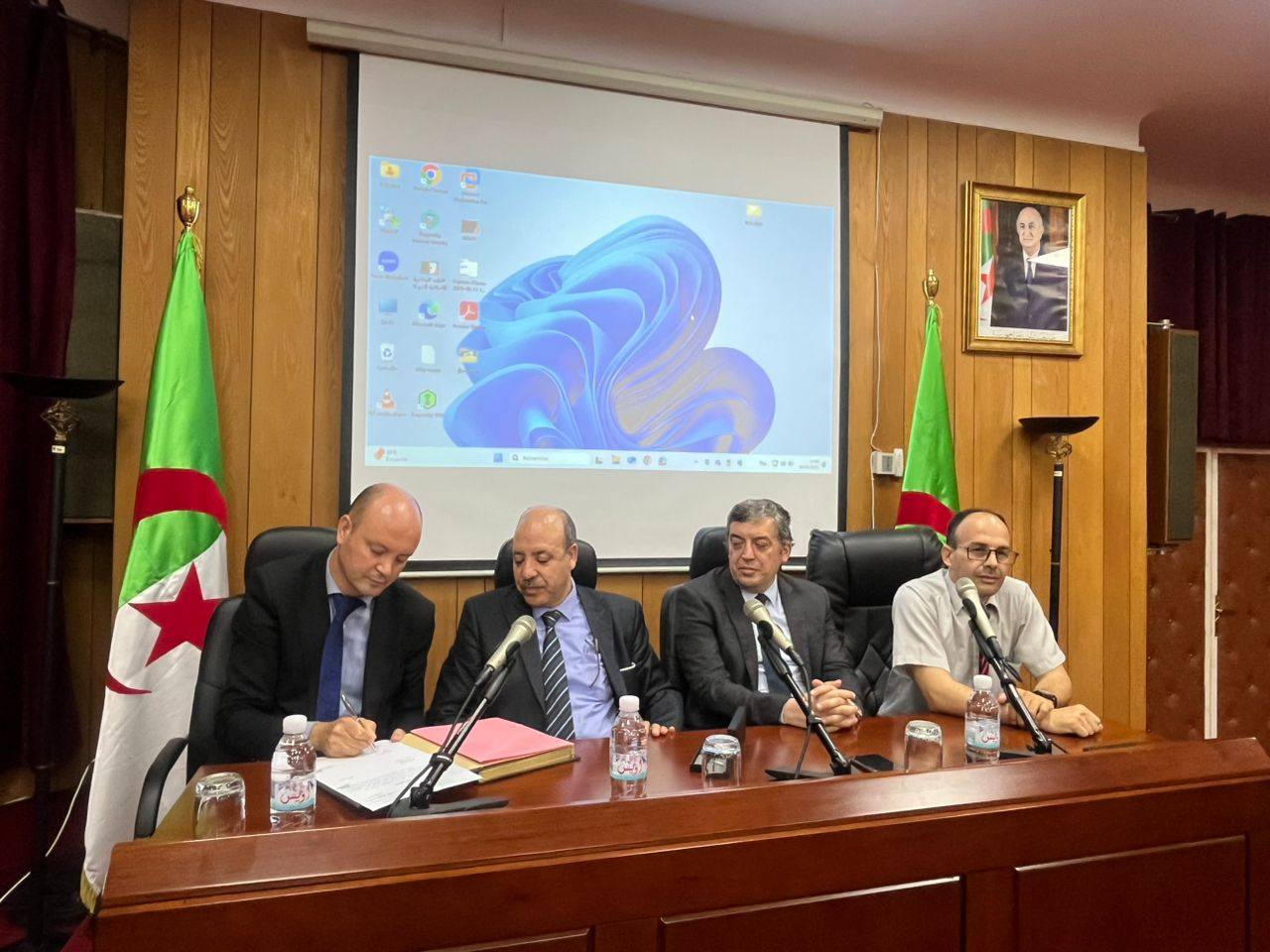 تنصيب السيد الدكتور يوسف عاشور أمينا عاما للمدرسة الوطنية للإدارة