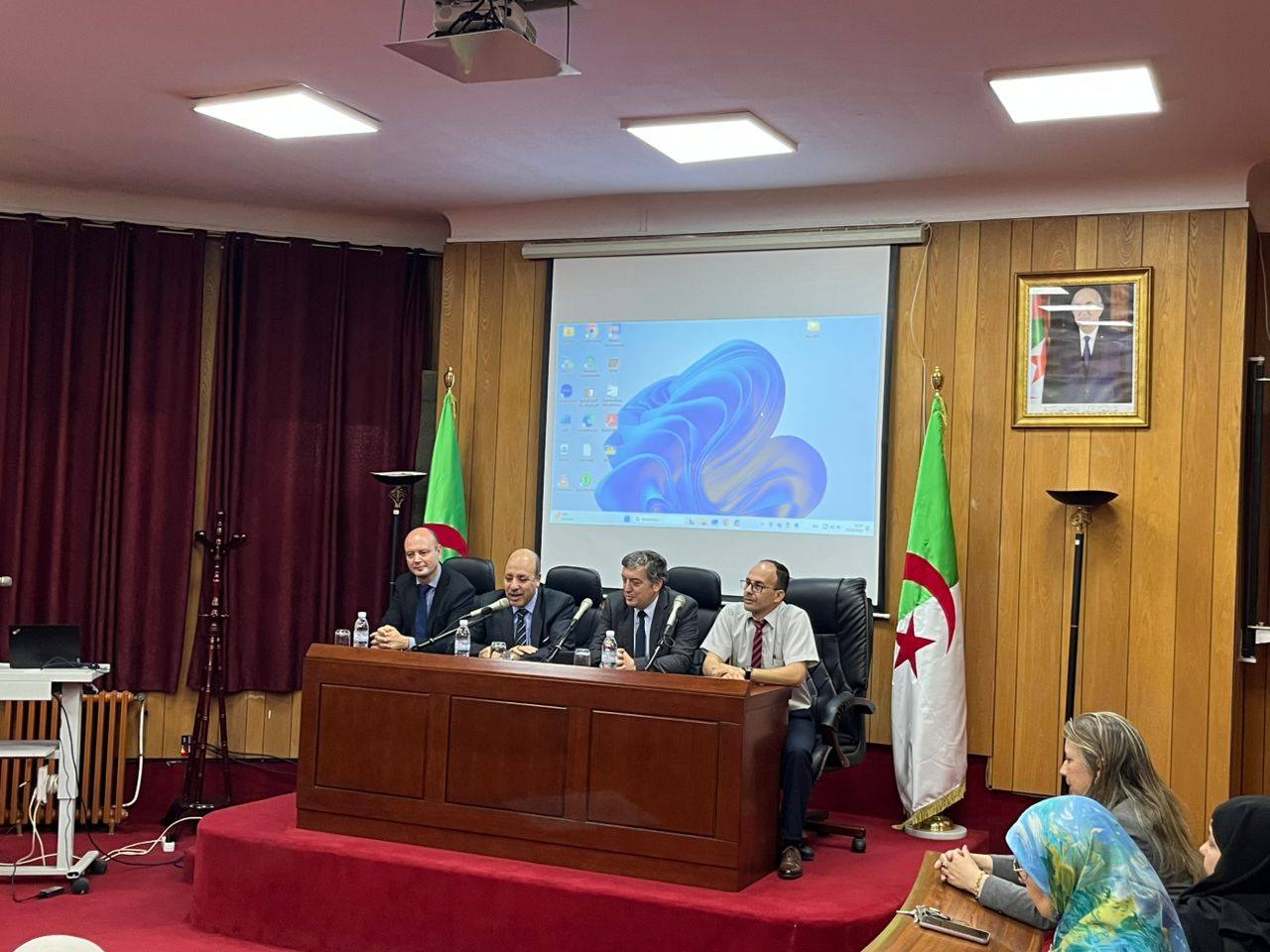 تنصيب السيد الدكتور يوسف عاشور أمينا عاما للمدرسة الوطنية للإدارة