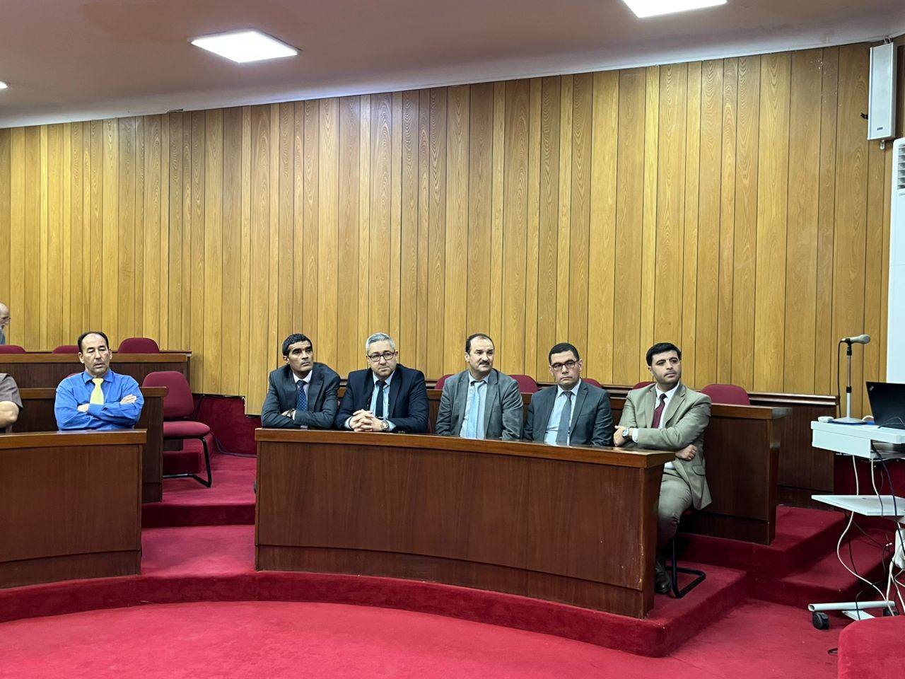 تنصيب السيد الدكتور يوسف عاشور أمينا عاما للمدرسة الوطنية للإدارة