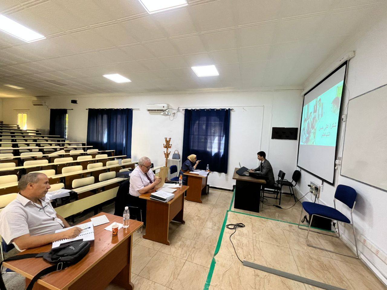 انطلاق مناقشة مذكرات تلاميذ الدفعة 53 بإشراف المدير العام للمدرسة الوطنية للإدارة