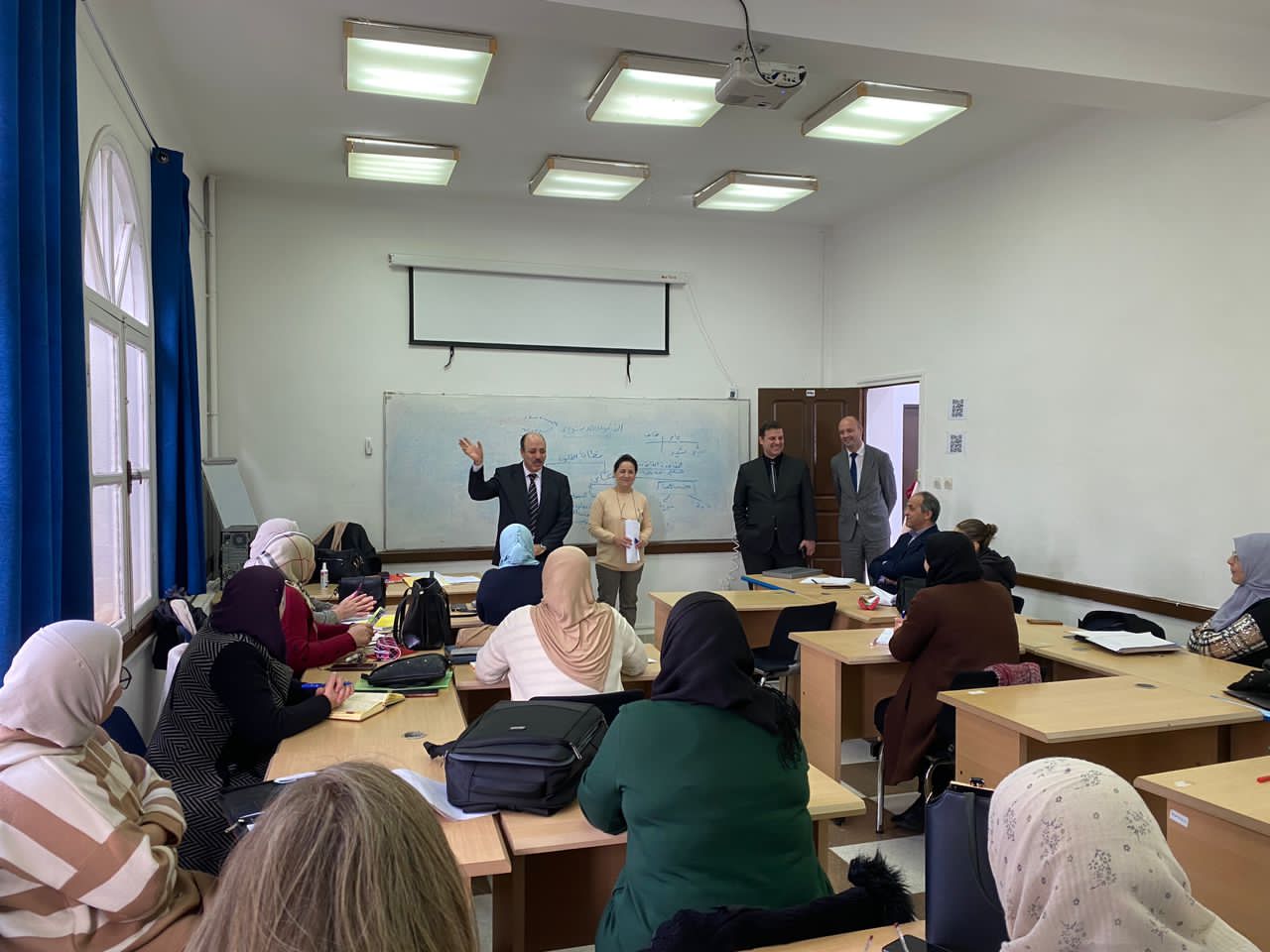 انطلاق دورة تكوينية لفائدة اطارات المجلس الوطني الاقتصادي والاجتماعي والبيئي