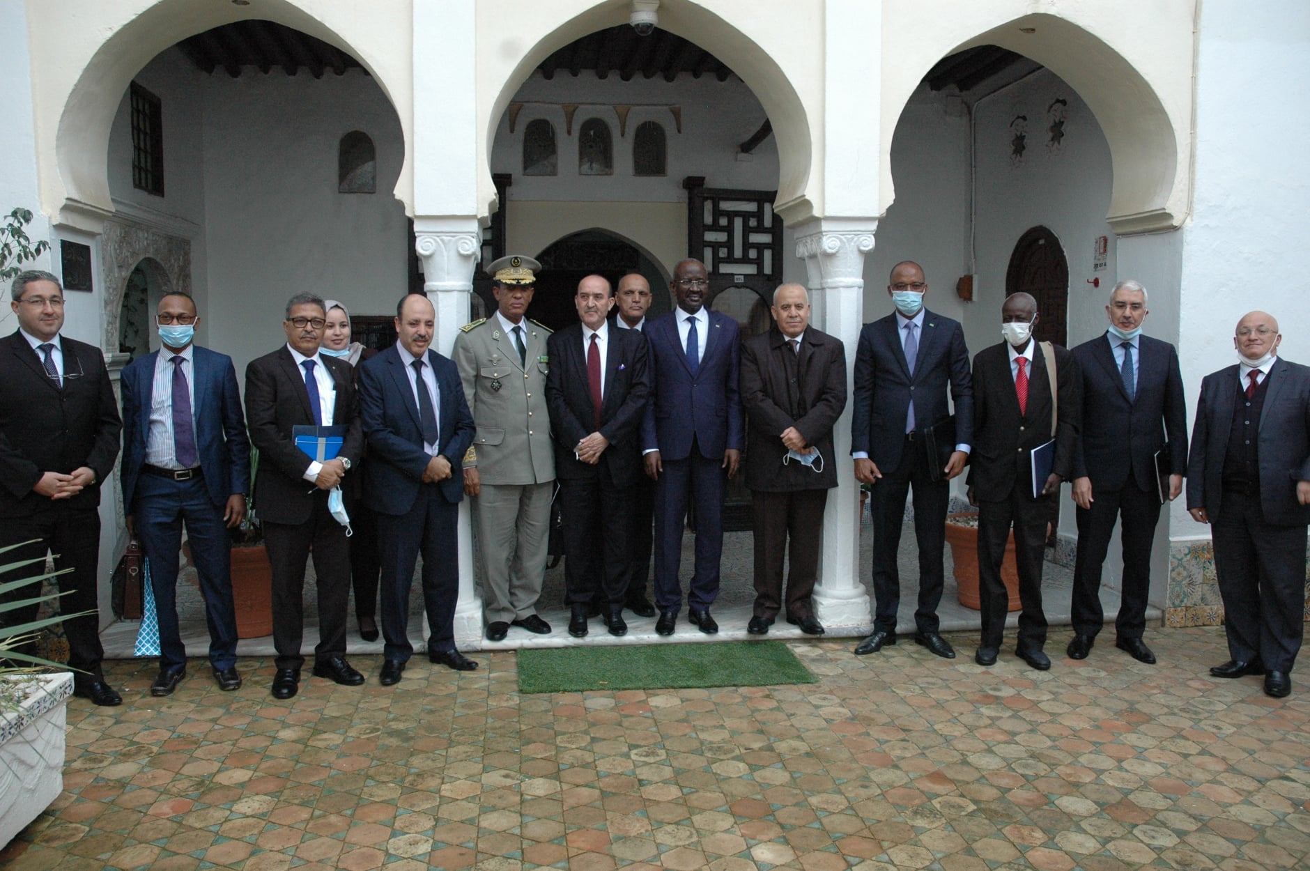 زيارة وزير الداخلية الجماعات المحلية والتهيئة العمرانية رفقة نظيره وزير الداخلية واللامركزية الموريتاني