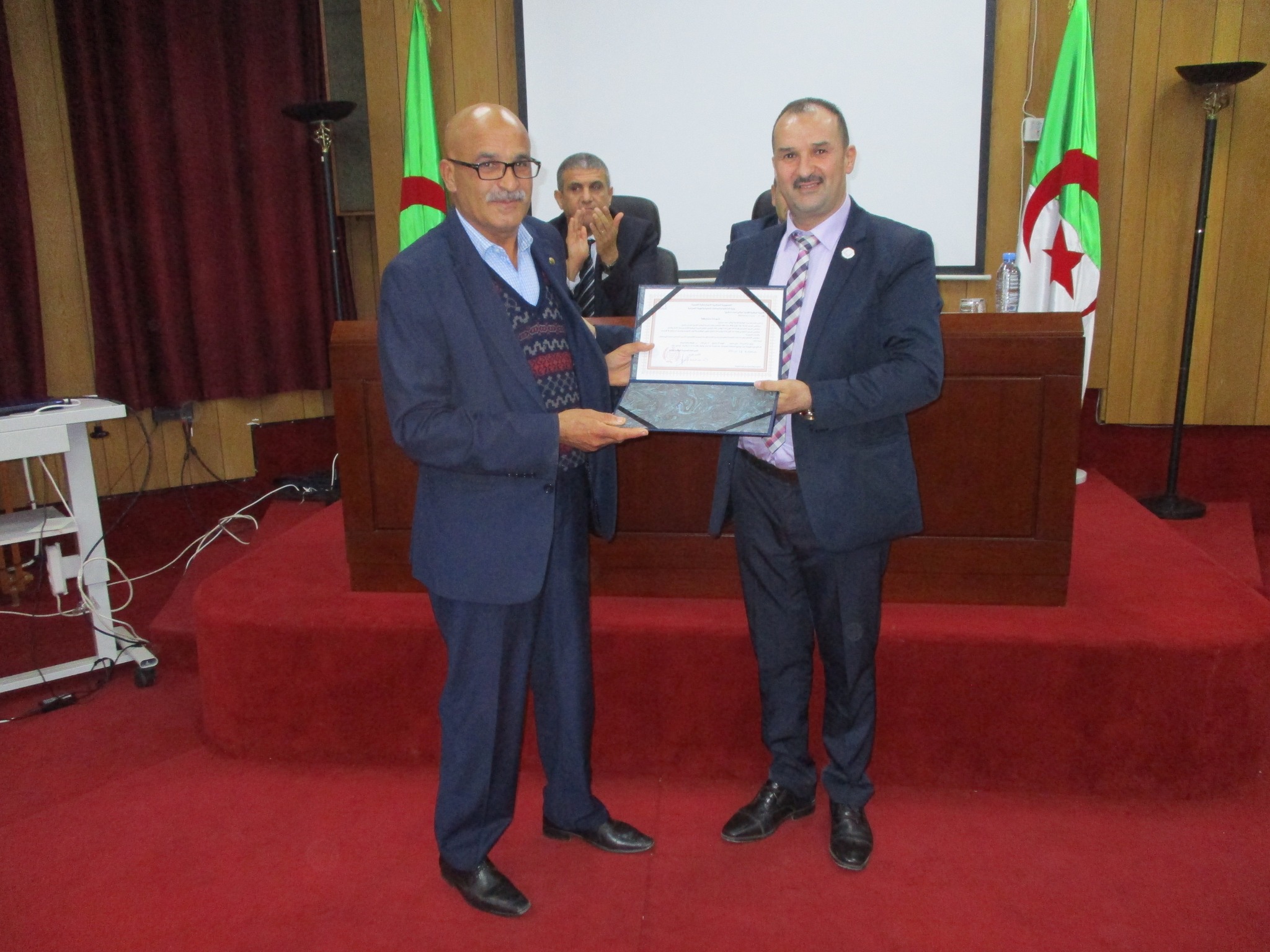 مراسم اختتام الدورة التكوينية لإطارا المؤسسة العمومية الاقتصادية للتسيير السياحي سيدي فرج مع توقيع اتفاقيتين تعاون