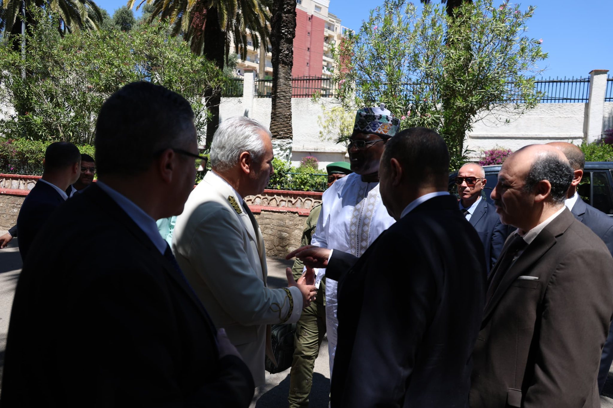 المدرسة الوطنية للإدارة تستقبل وزير الداخلية و الجماعات المحلية و النقل ،و الوفد المرافق له من جمهورية النيجر الشقيقة.