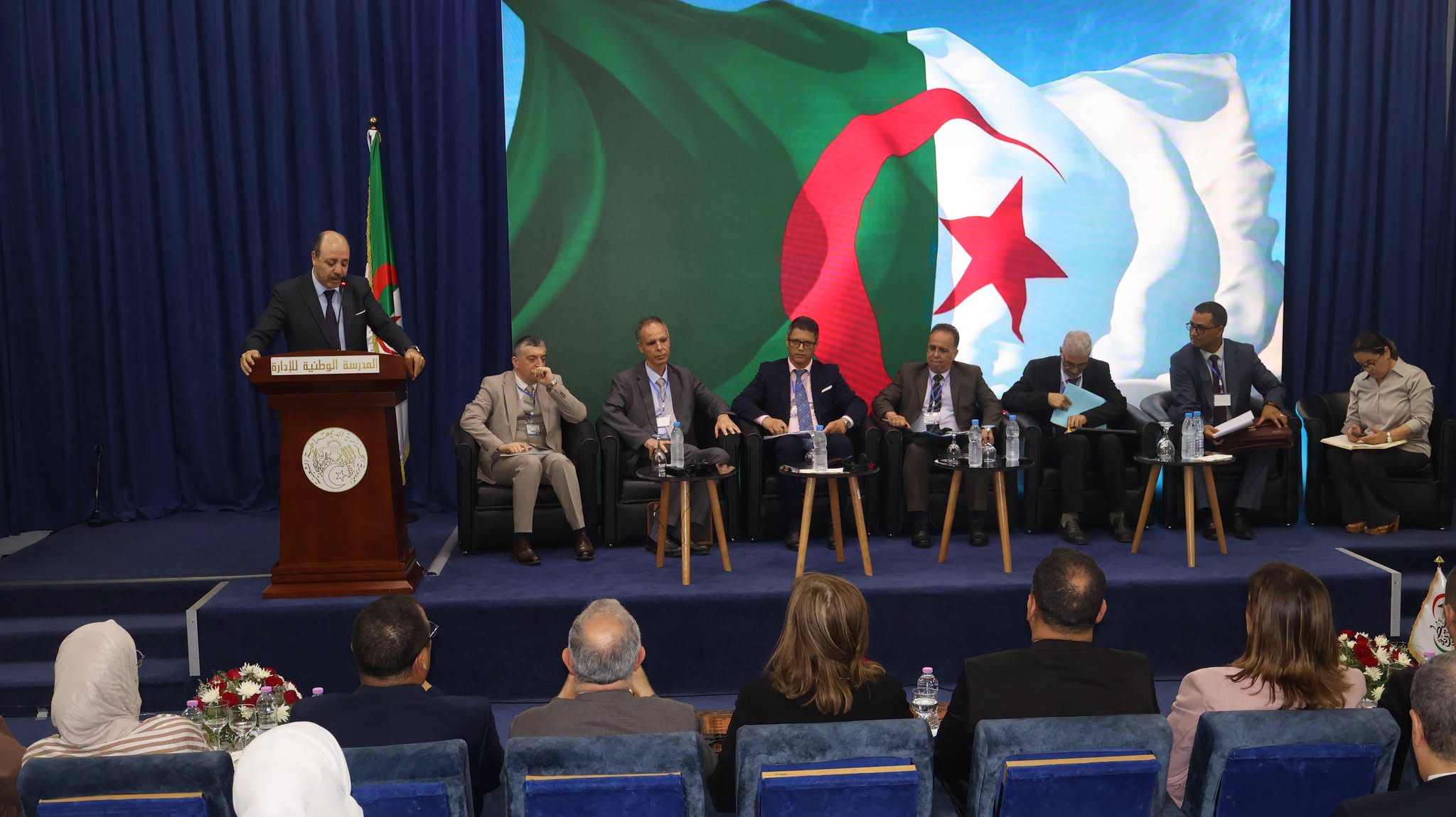 وسيط الجمهورية يحيي بالمدرسة الوطنية للإدارة اليوم العالمي للأمم المتحدة للخدمة العامة