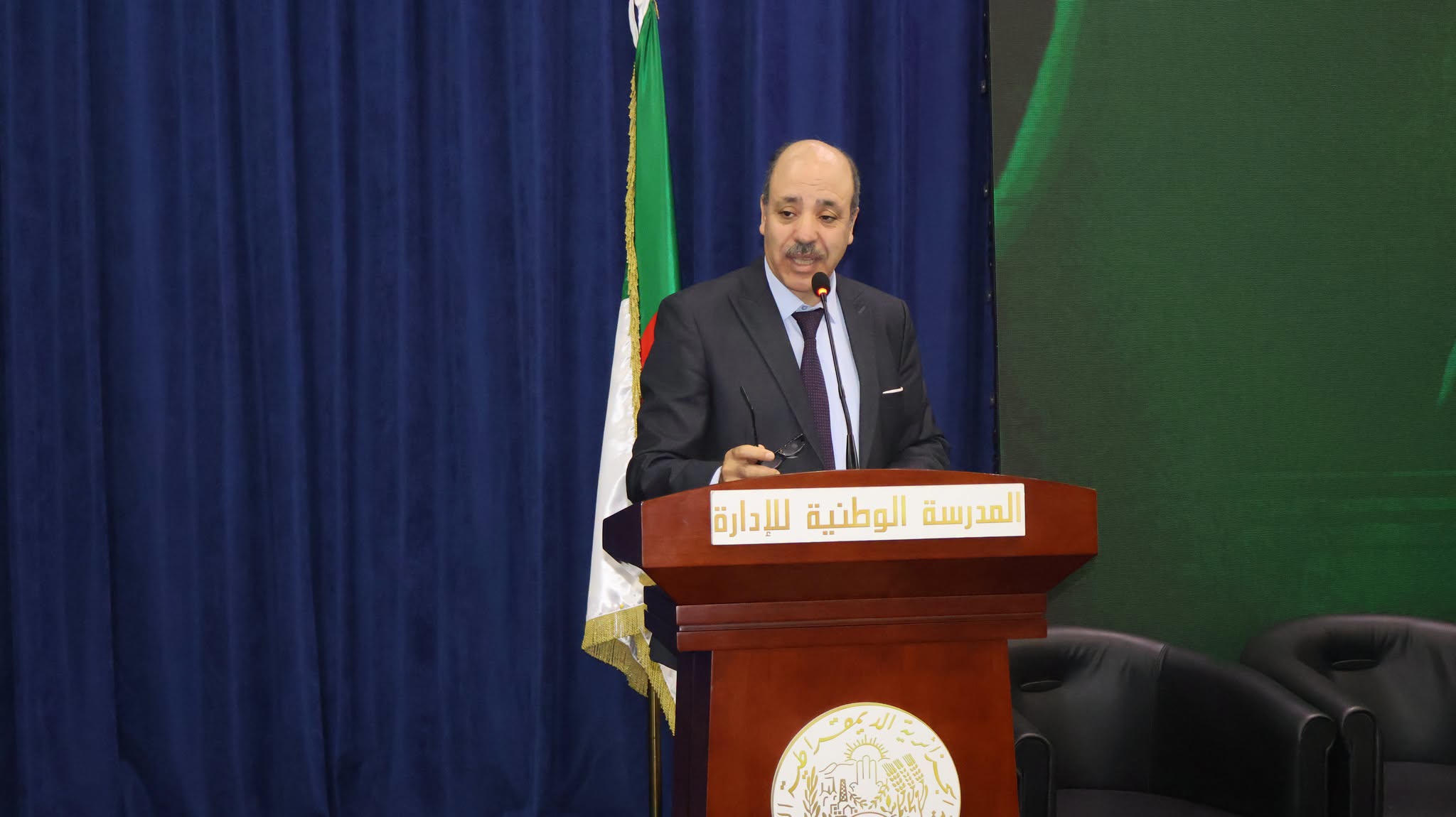 وسيط الجمهورية يحيي بالمدرسة الوطنية للإدارة اليوم العالمي للأمم المتحدة للخدمة العامة