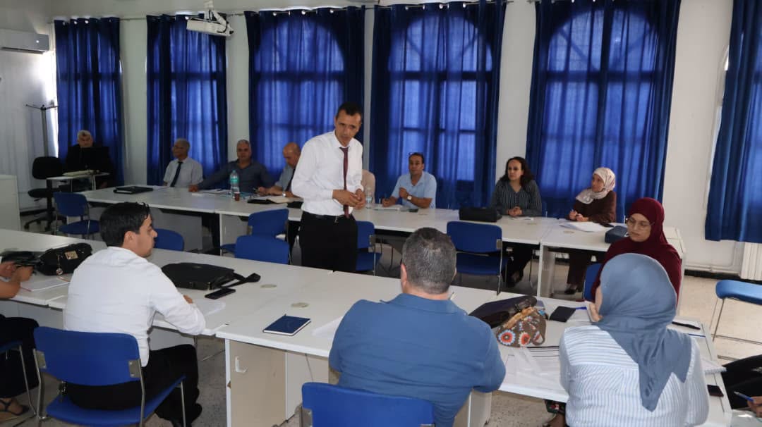 المدرسة الوطنية للإدارة تحتضن يوما دراسيا حول المدونة الوزارية المشتركة لمهن الوظيفة العمومية