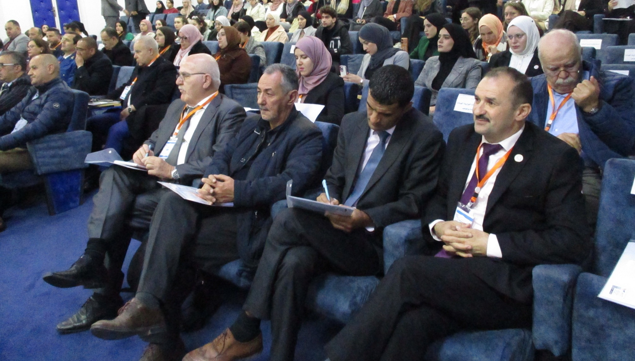 تنظيم يوم دراسي حول " تحديات التنمية المستدامة للمدن الساحلية في الجزائر"